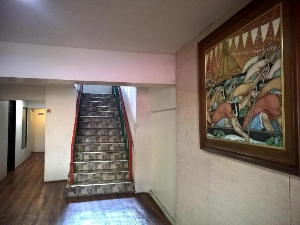 Starmark Hotel Naga Kültér fotó