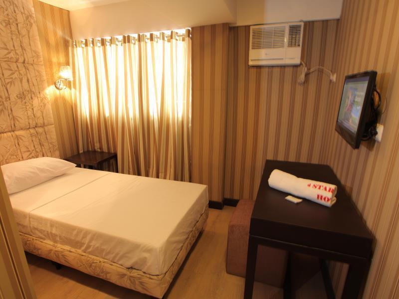 Starmark Hotel Naga Kültér fotó